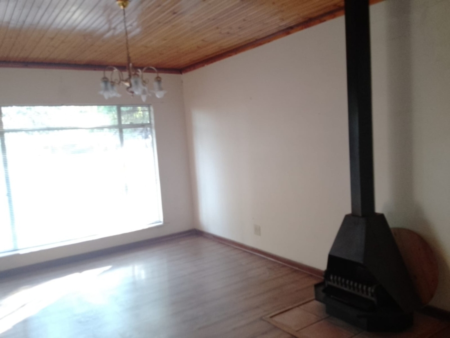 To Let 4 Bedroom Property for Rent in Fichardt Park Free State